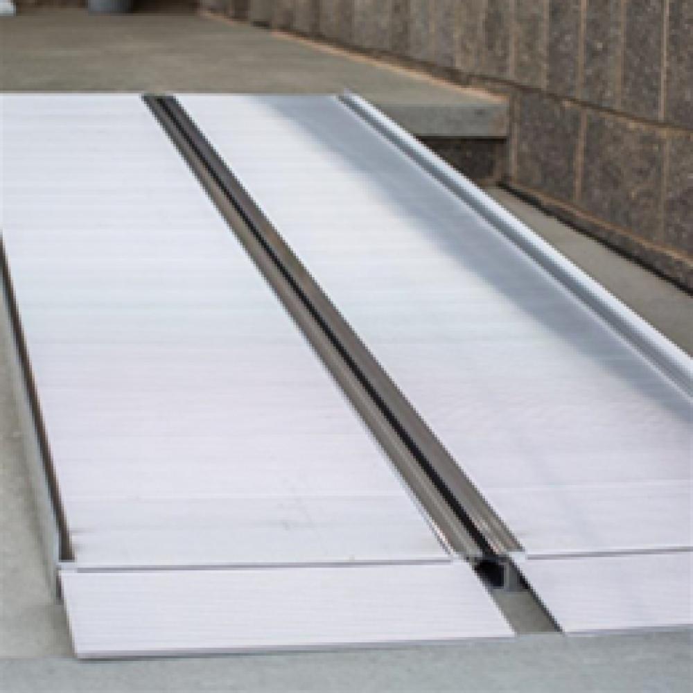Image for product - SUITCASE® Singlefold Ramp