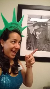 Melinda_statue_of_liberty